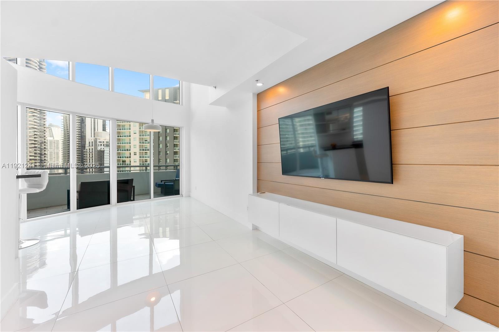 60 SW 13th St #2626, Miami FL 33130