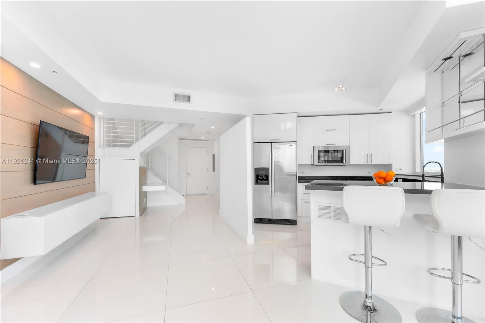 60 SW 13th St #2626, Miami FL 33130