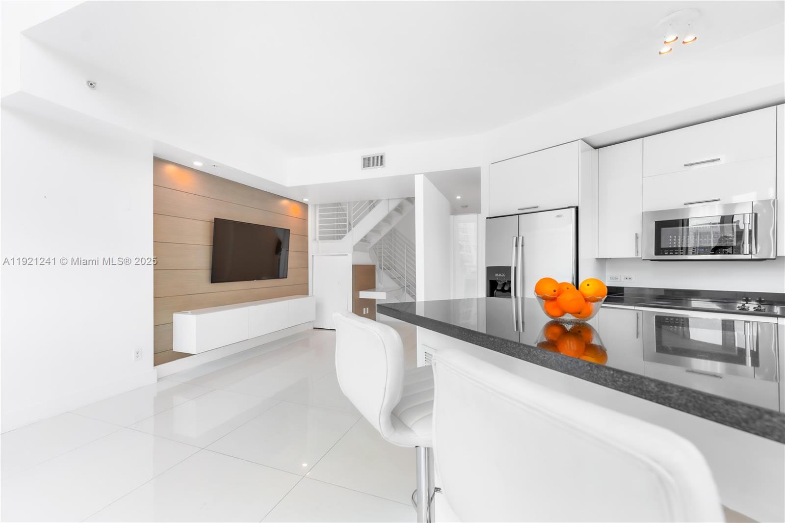 60 SW 13th St #2626, Miami FL 33130