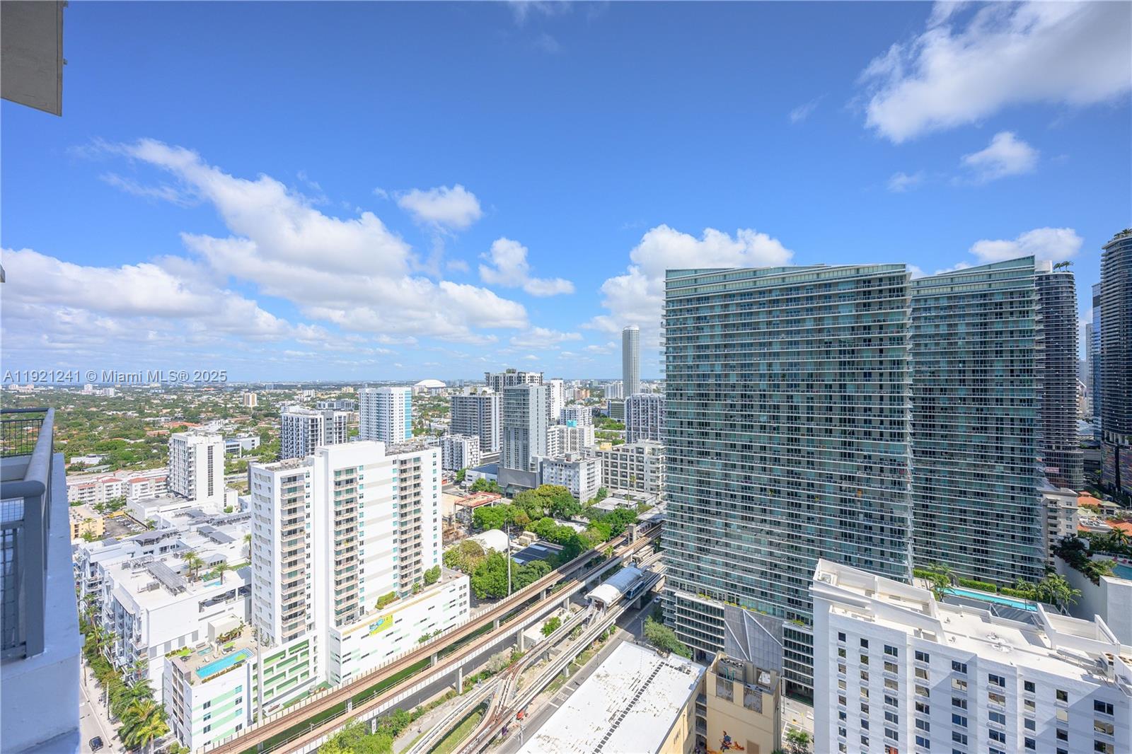 60 SW 13th St #2626, Miami FL 33130