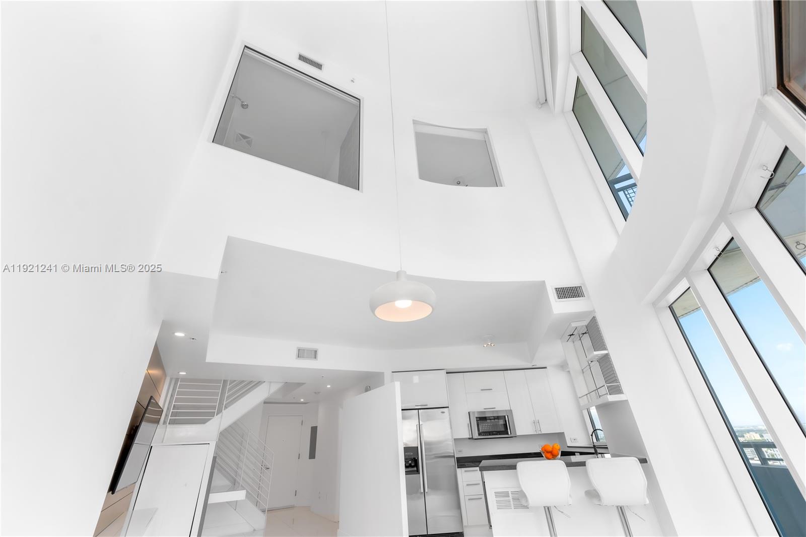 60 SW 13th St #2626, Miami FL 33130