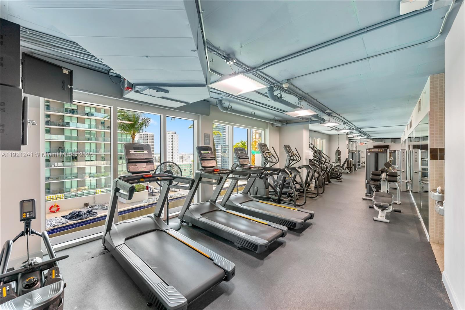 60 SW 13th St #2626, Miami FL 33130
