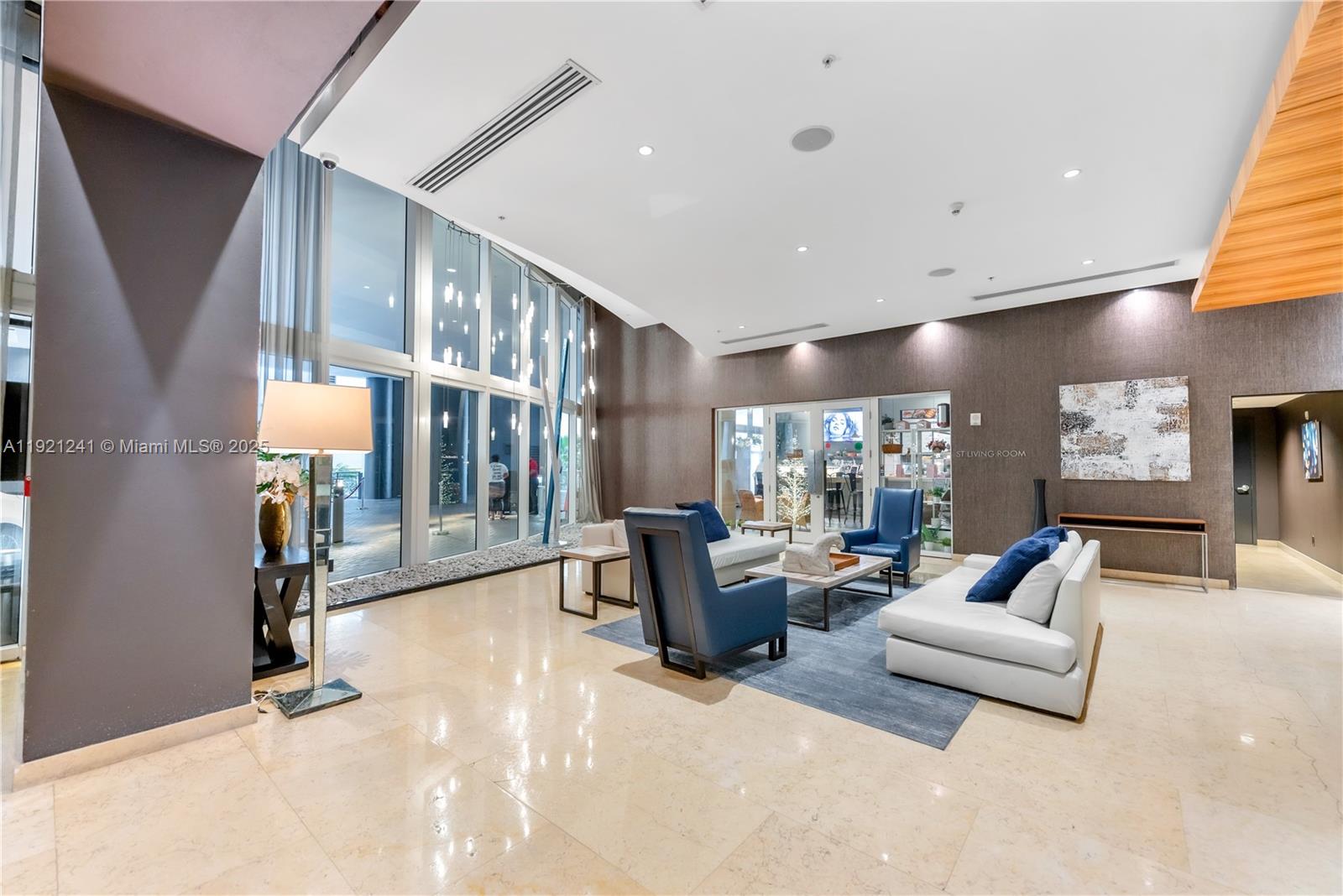 60 SW 13th St #2626, Miami FL 33130