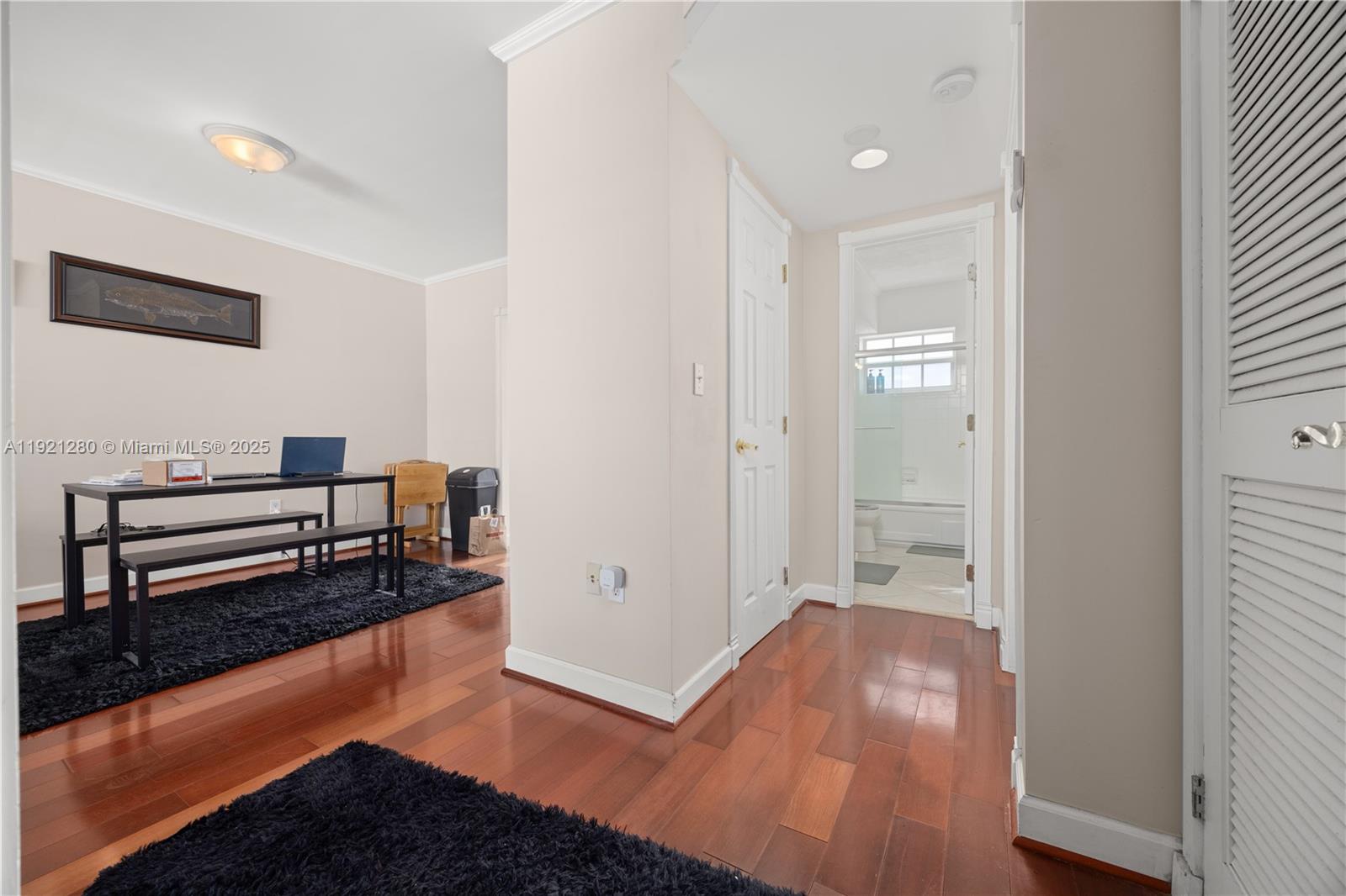462 Golden Isles Dr #305, Hallandale Beach FL 33009