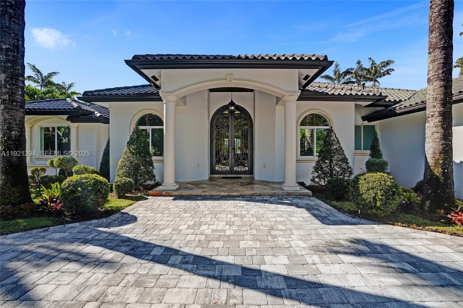 10400 SW 62nd St, Miami FL 33173
