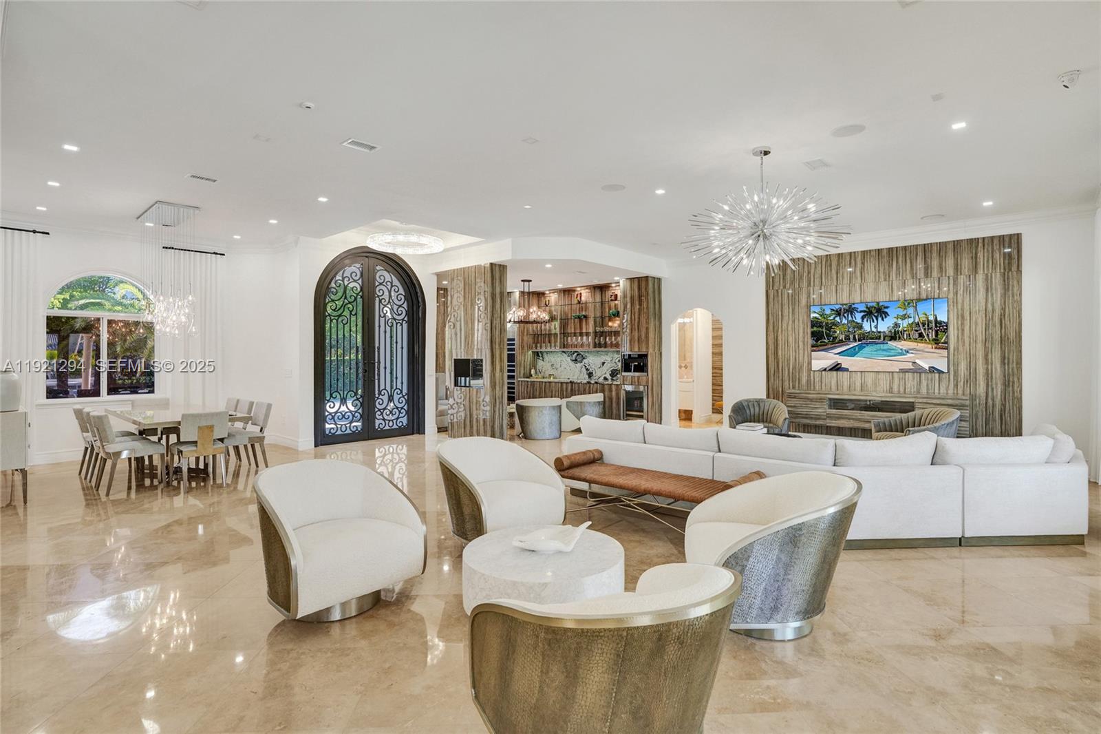 10400 SW 62nd St, Miami FL 33173