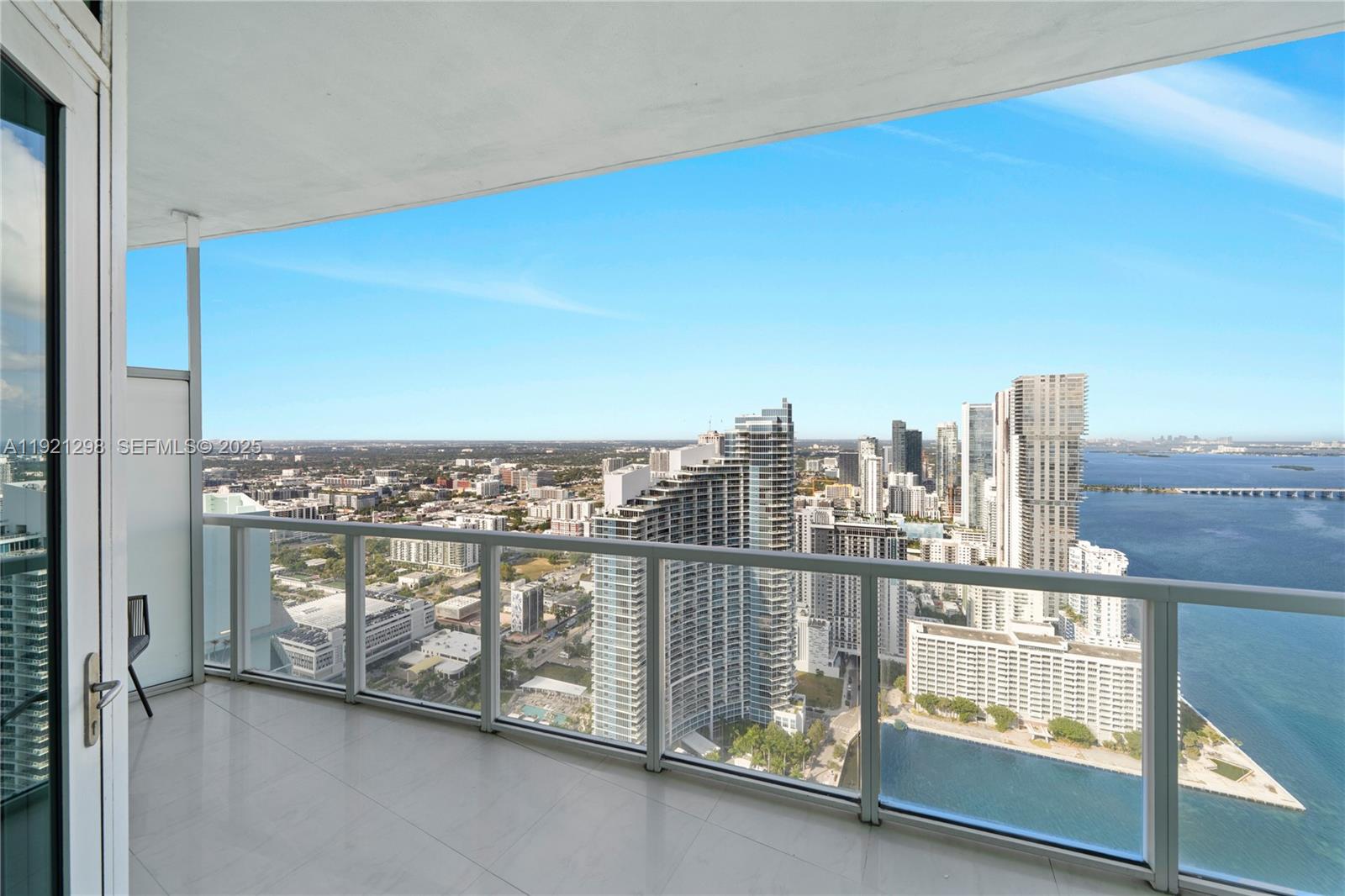 1900 N Bayshore Dr #PH 4902, Miami FL 33132