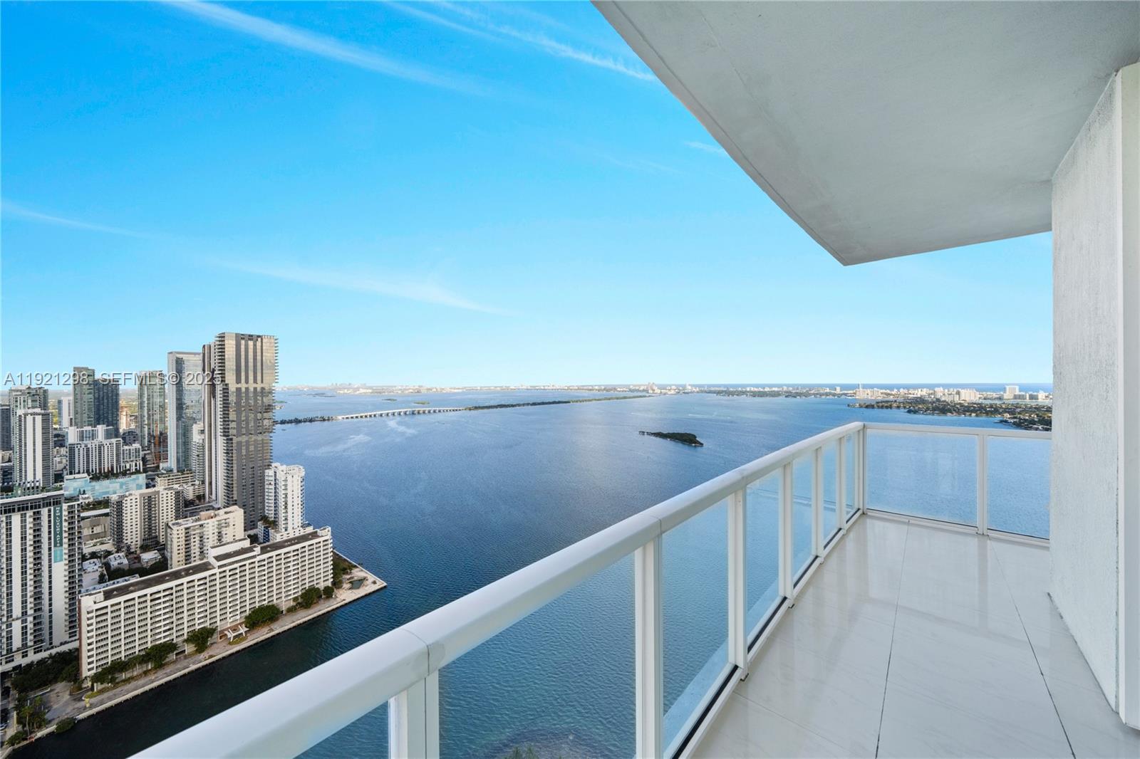 1900 N Bayshore Dr #PH 4902, Miami FL 33132
