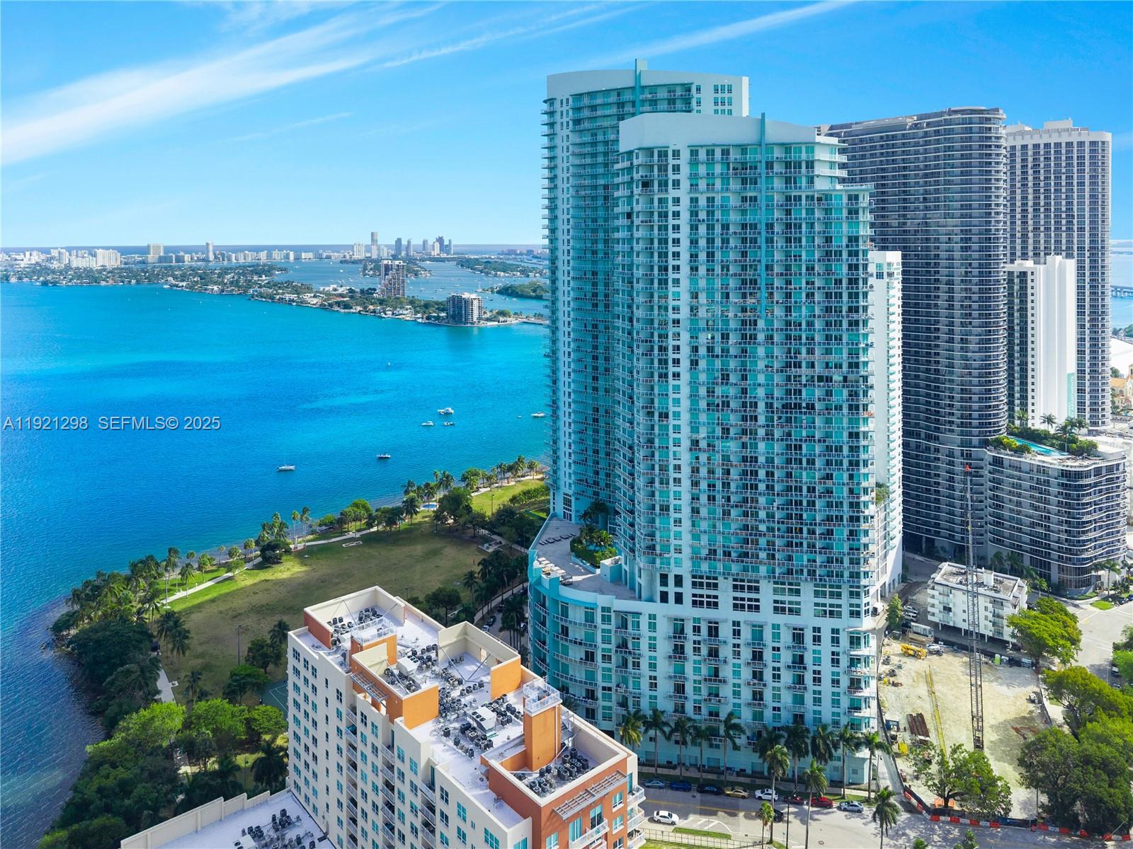 1900 N Bayshore Dr #PH 4902, Miami FL 33132