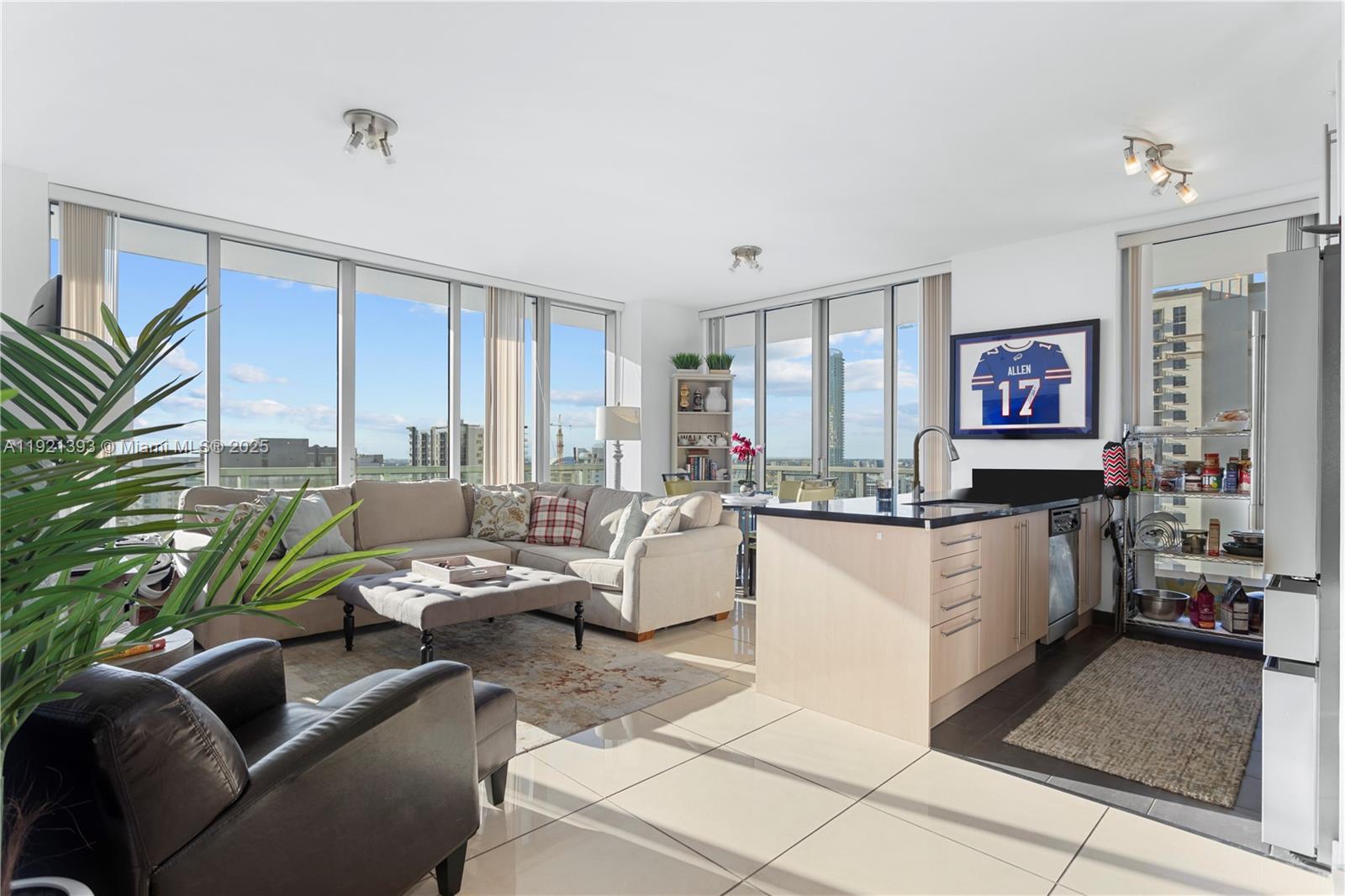 1111 SW 1st Ave #2925-N, Miami FL 33130
