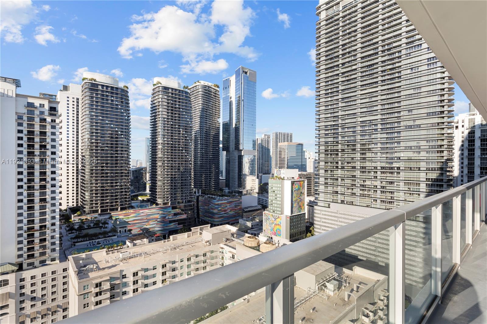 1111 SW 1st Ave #2925-N, Miami FL 33130