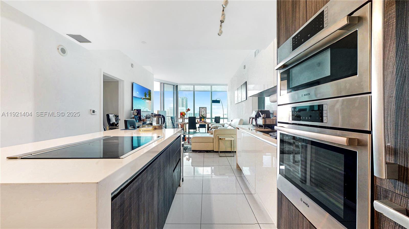 851 NE 1st Ave #1508, Miami FL 33132
