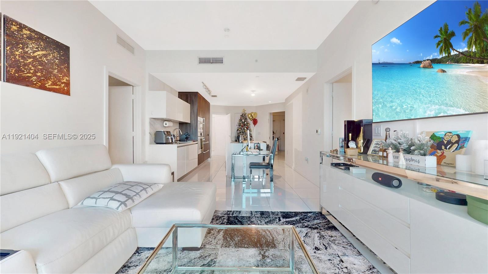 851 NE 1st Ave #1508, Miami FL 33132