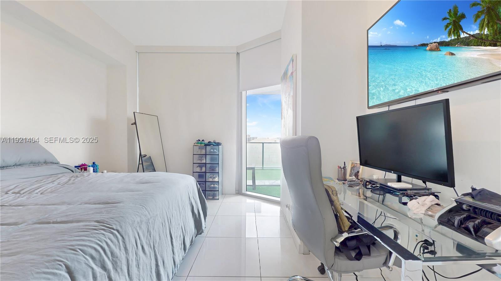 851 NE 1st Ave #1508, Miami FL 33132