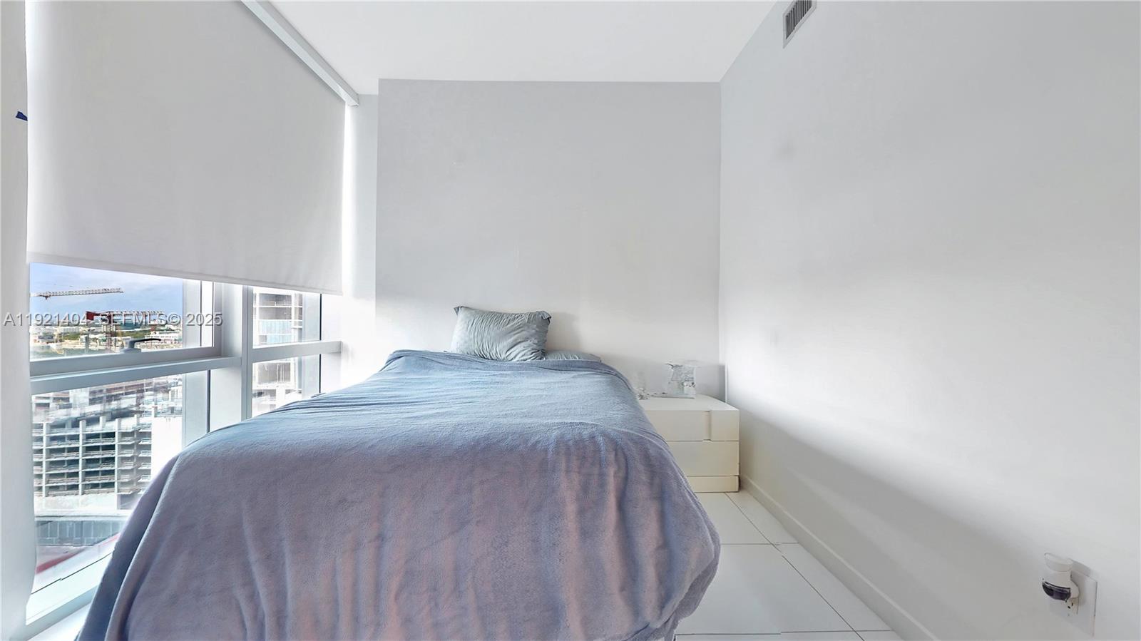 851 NE 1st Ave #1508, Miami FL 33132