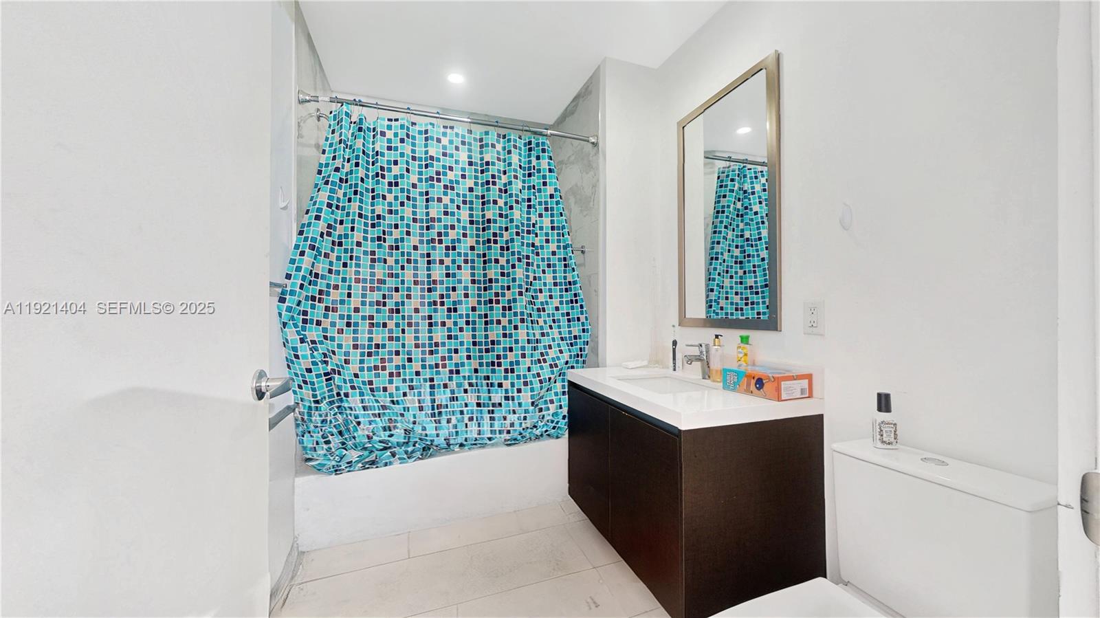 851 NE 1st Ave #1508, Miami FL 33132
