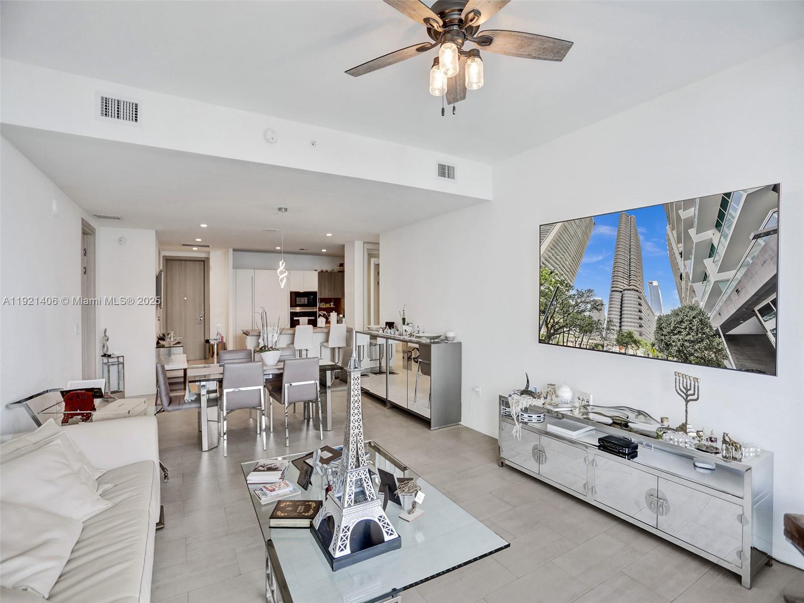 1000 Brickell Plz #PH5103, Miami FL 33131