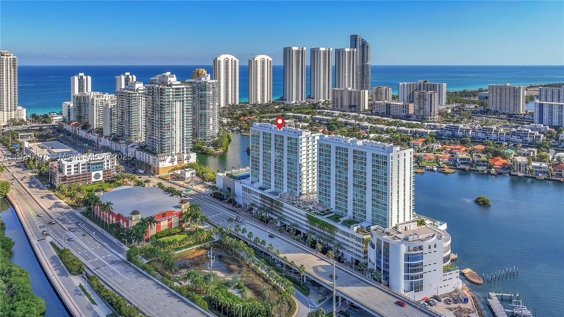 400 Sunny Isles Blvd (2 Parkings) #1519, Sunny Isles Beach FL 33160