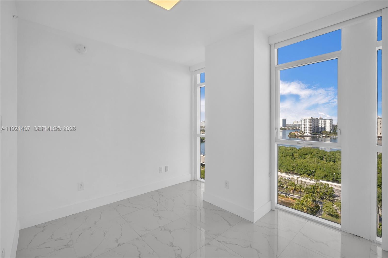 400 Sunny Isles Blvd #1519, Sunny Isles Beach FL 33160