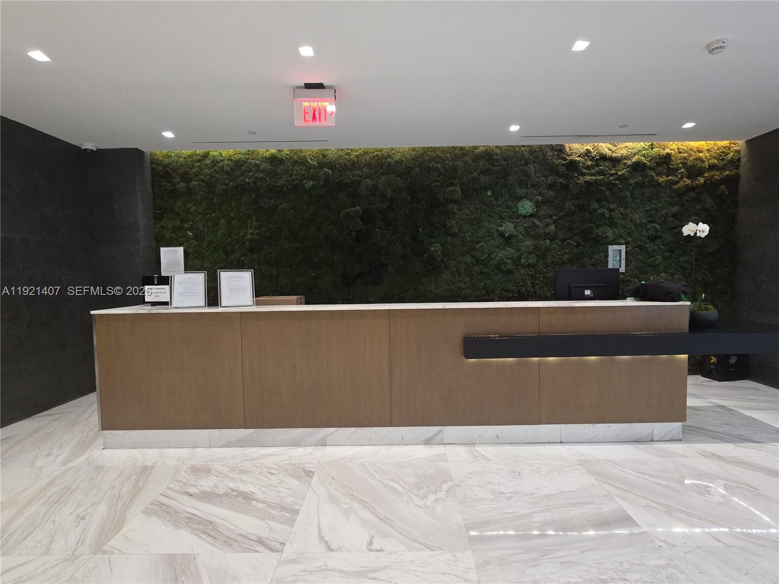 400 Sunny Isles Blvd #1519, Sunny Isles Beach FL 33160