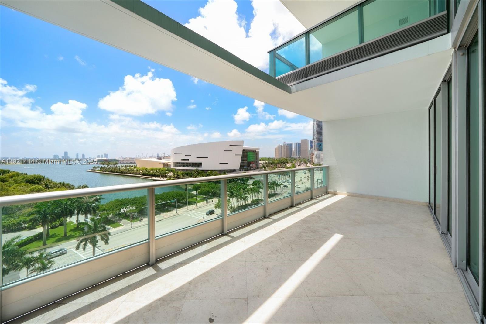 900 Biscayne Blvd #905, Miami FL 33132