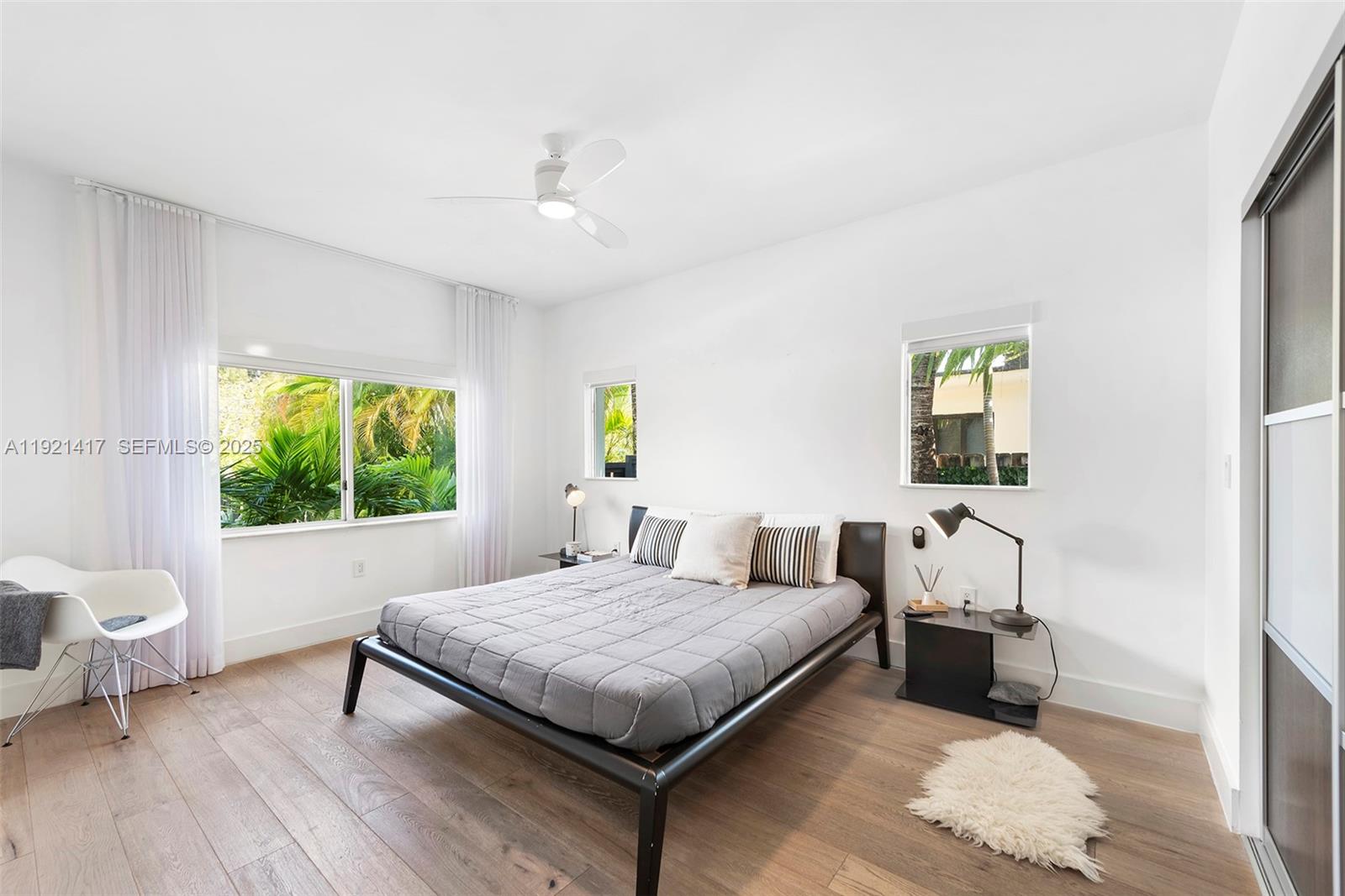 970 S Shore Dr, Miami Beach FL 33141