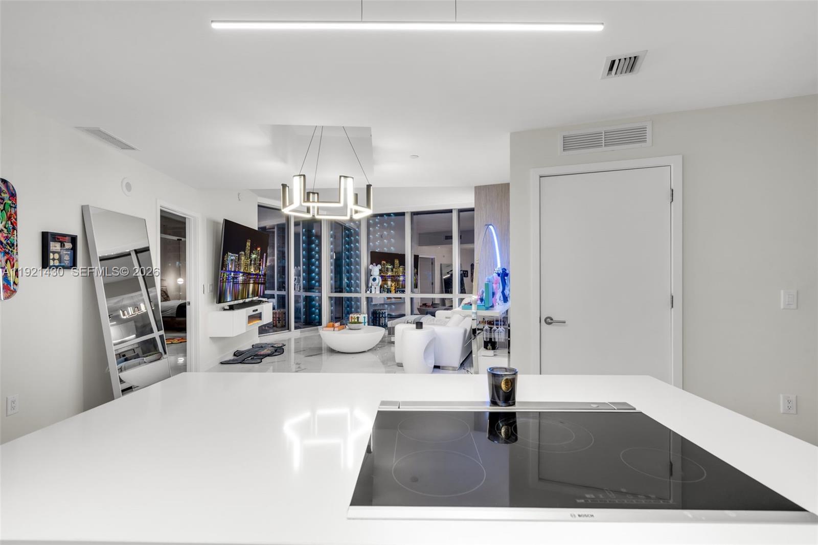 851 NE 1st Ave #4009, Miami FL 33132