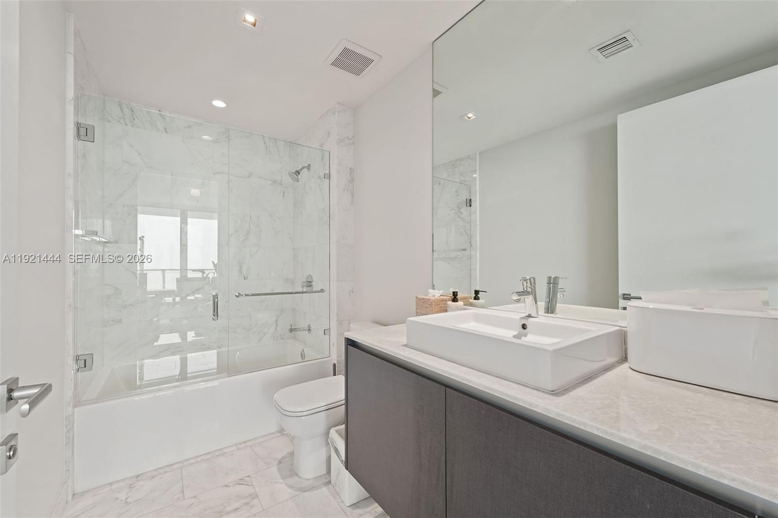 1451 Brickell Ave #2802, Miami FL 33131