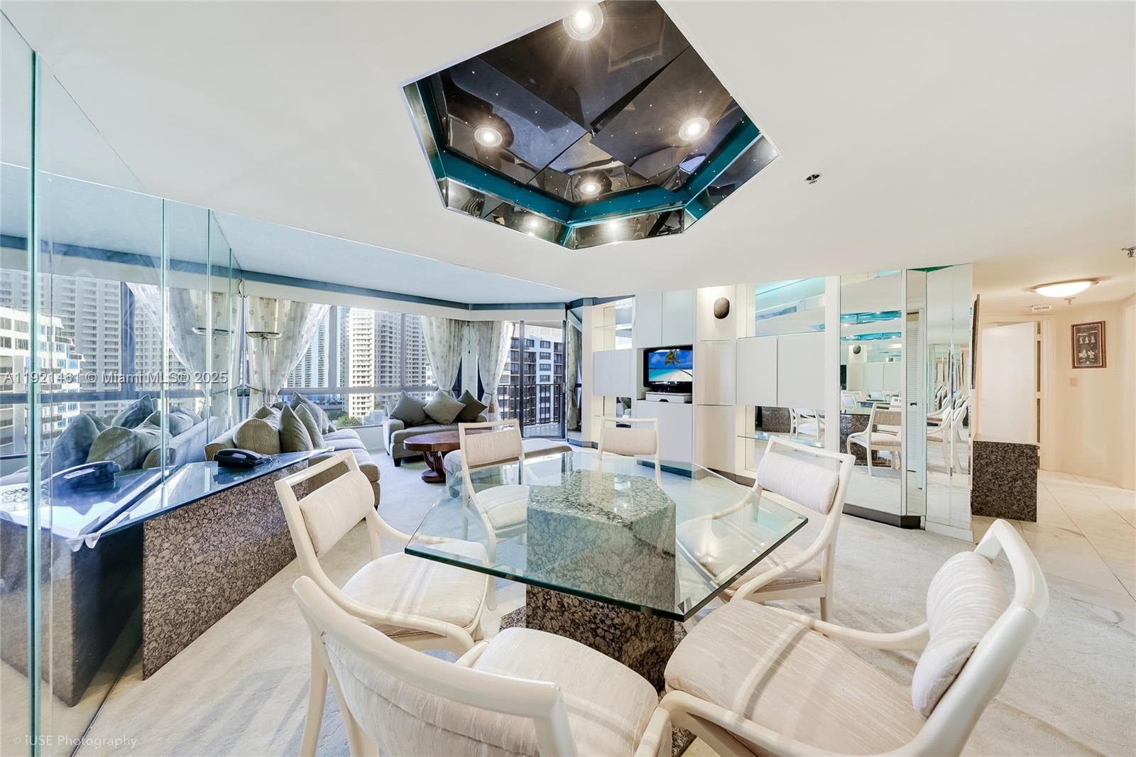 520 Brickell Key Dr #A1510, Miami FL 33131
