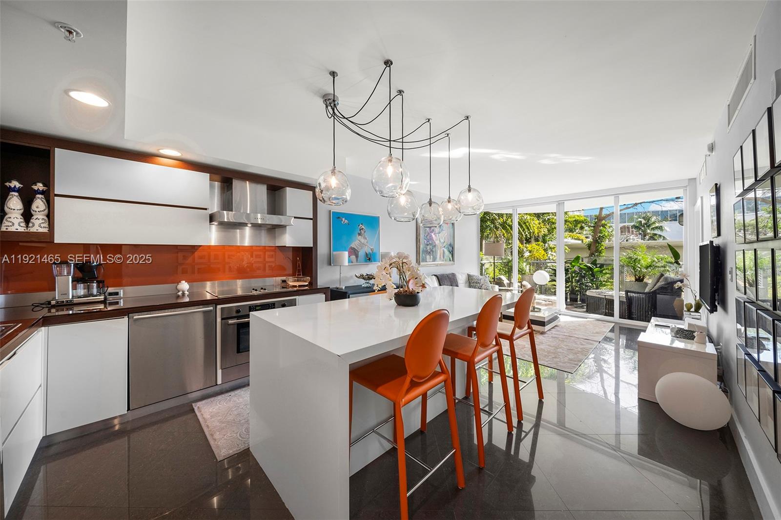 2155 Washington Ct #205, Miami Beach FL 33139