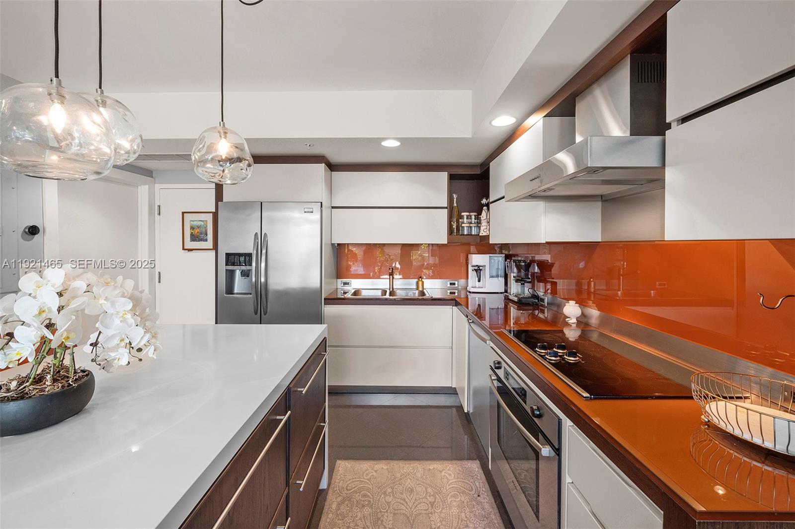 2155 Washington Ct #205, Miami Beach FL 33139