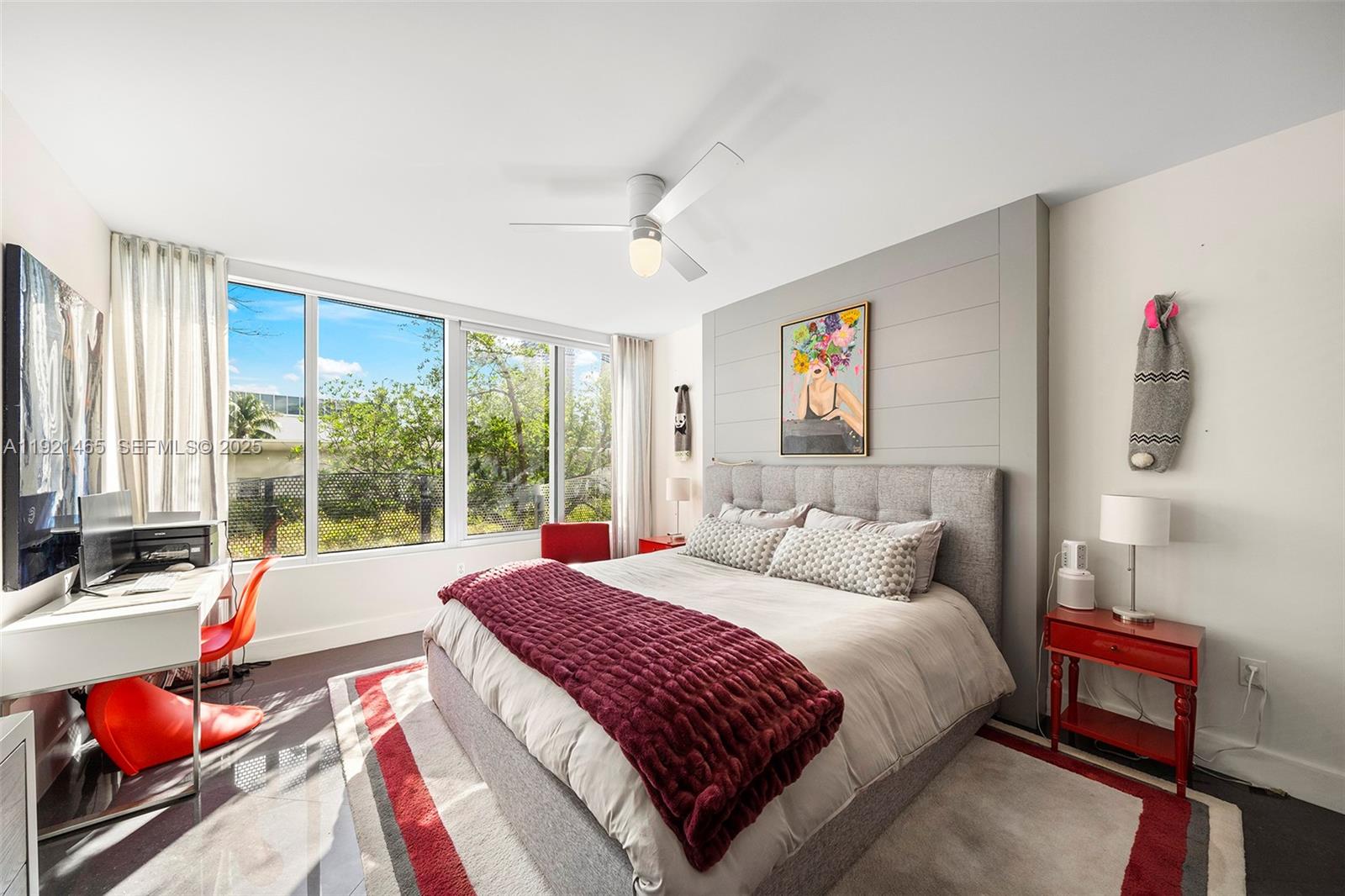 2155 Washington Ct #205, Miami Beach FL 33139