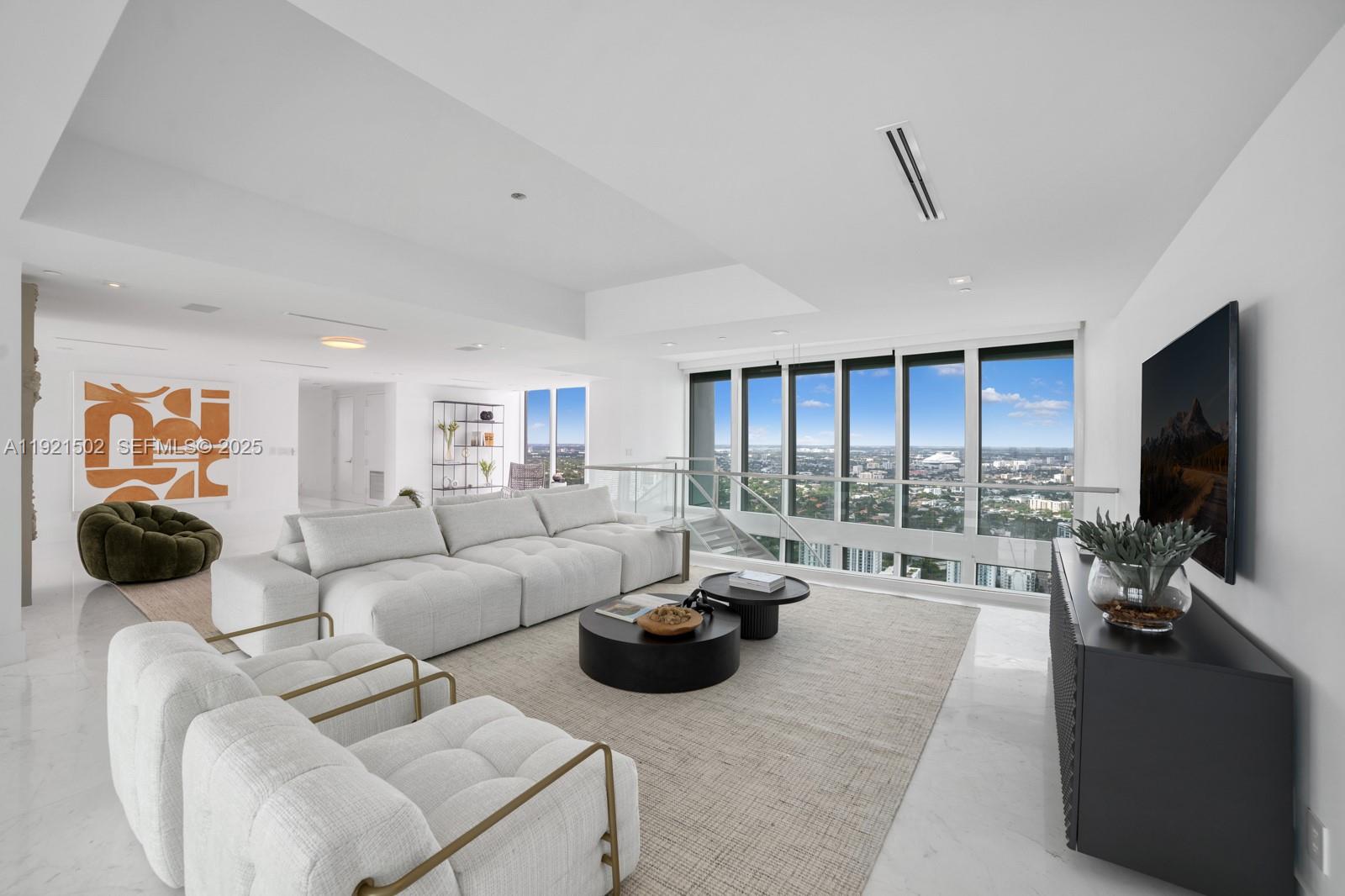1643 Brickell Ave #PH4902, Miami FL 33129