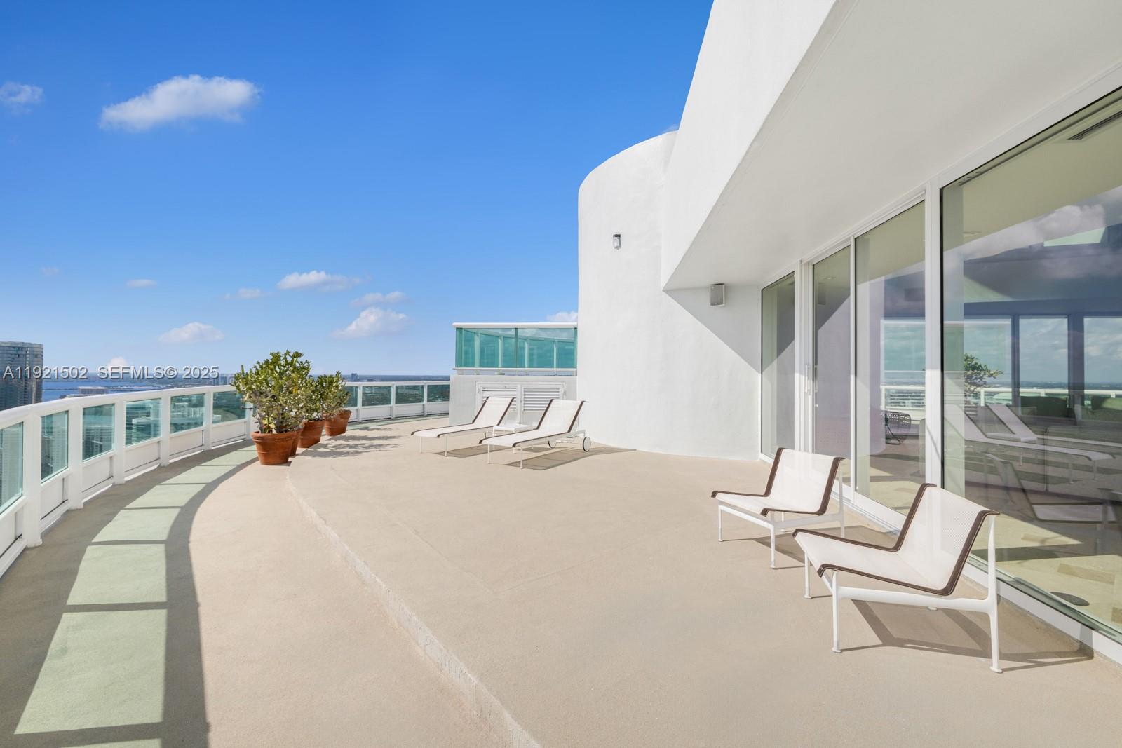 1643 Brickell Ave #PH4902, Miami FL 33129