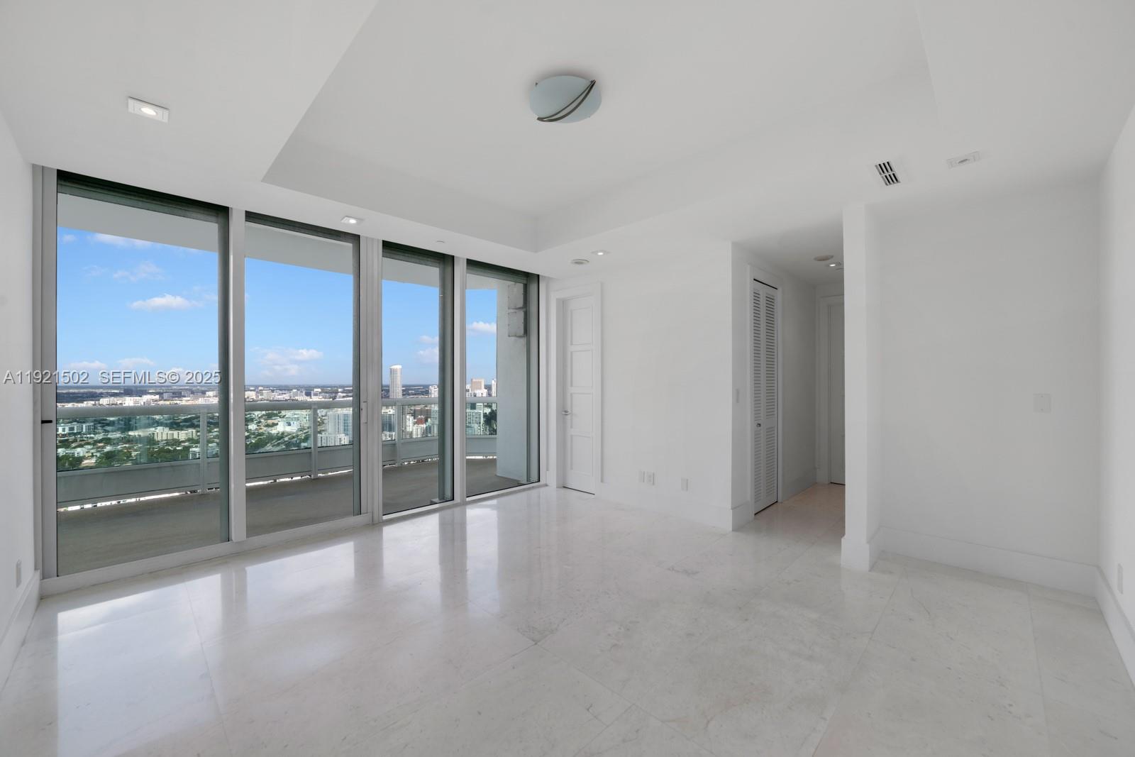 1643 Brickell Ave #PH4902, Miami FL 33129