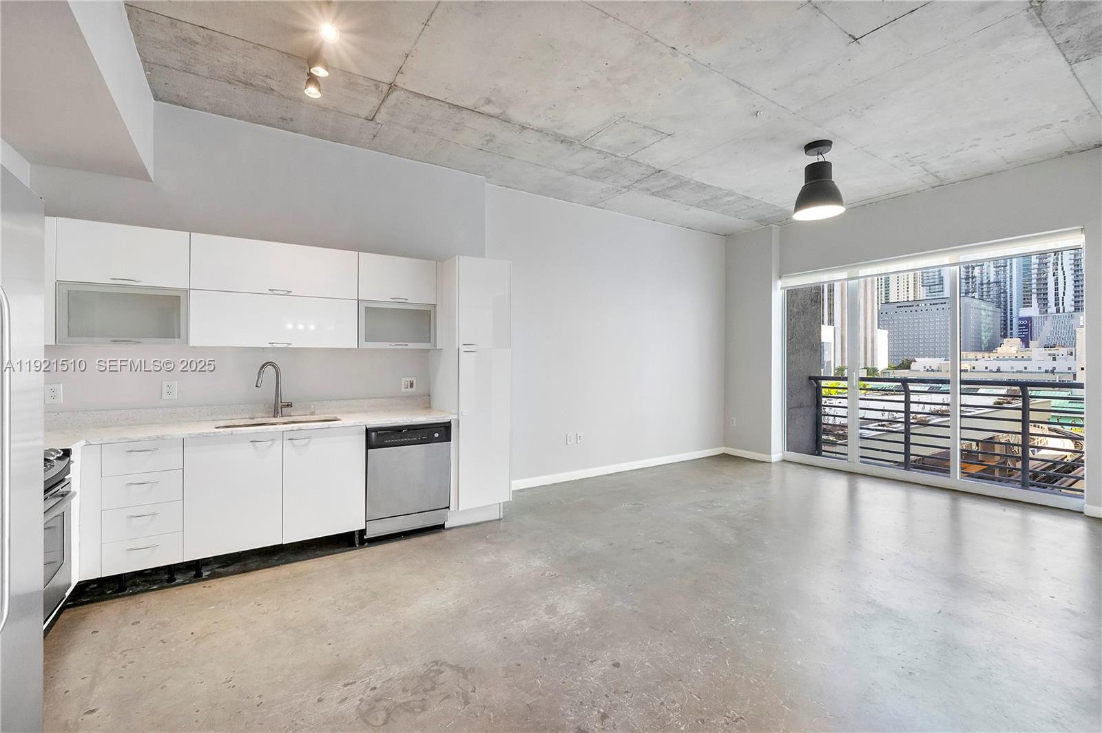 133 NE 2nd Ave #508, Miami FL 33132