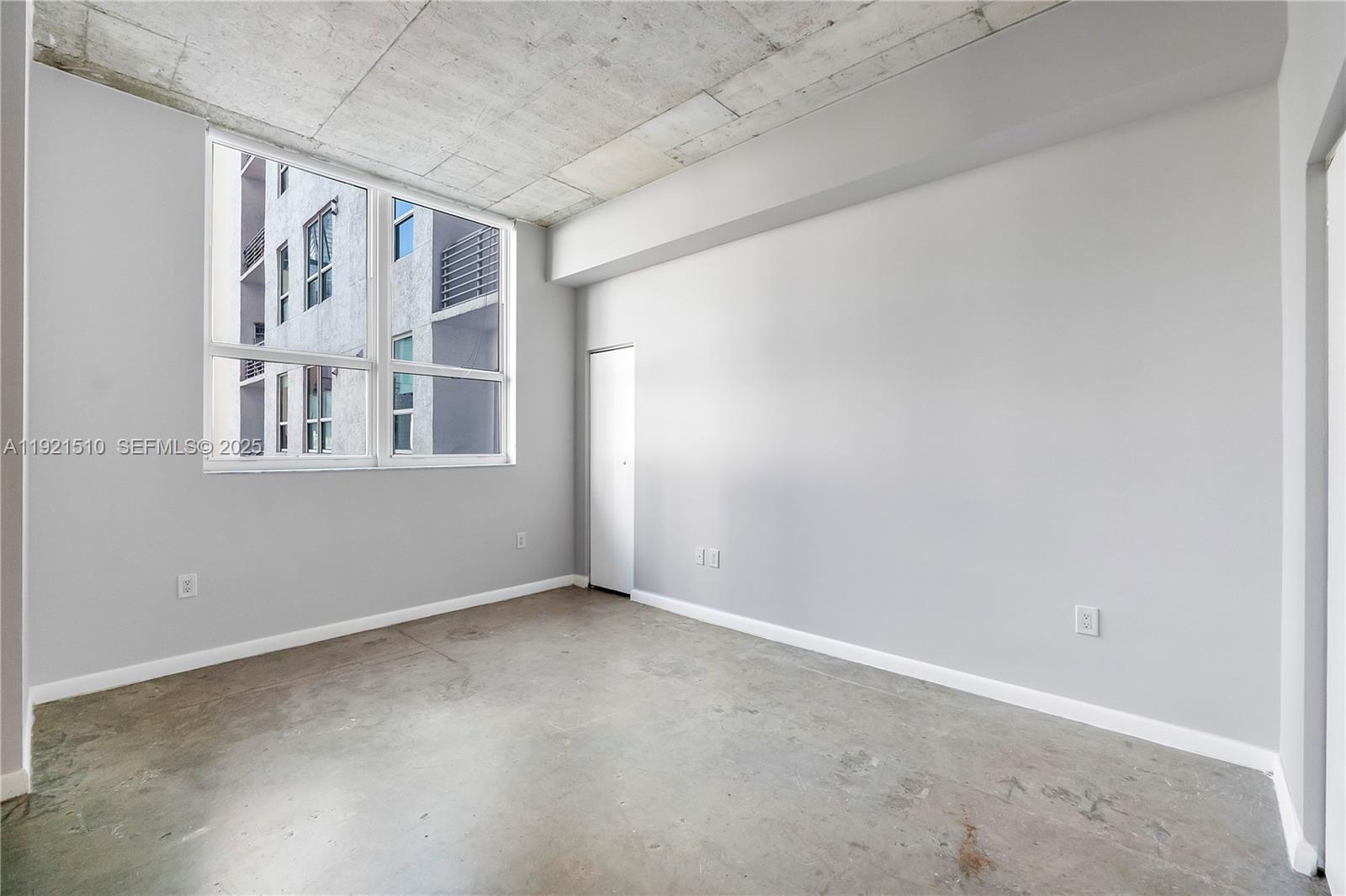 133 NE 2nd Ave #508, Miami FL 33132