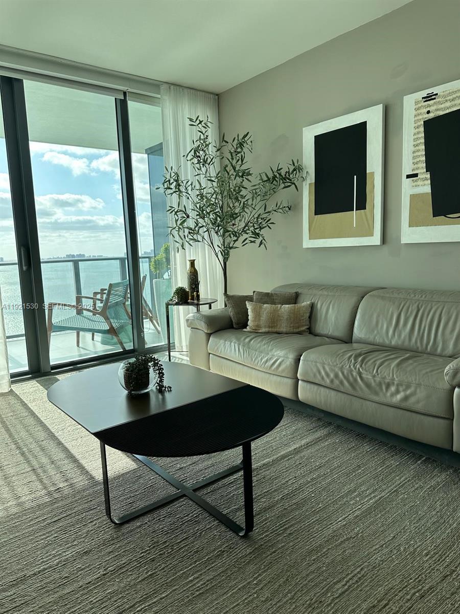 3131 NE 7th Ave #2102, Miami FL 33137