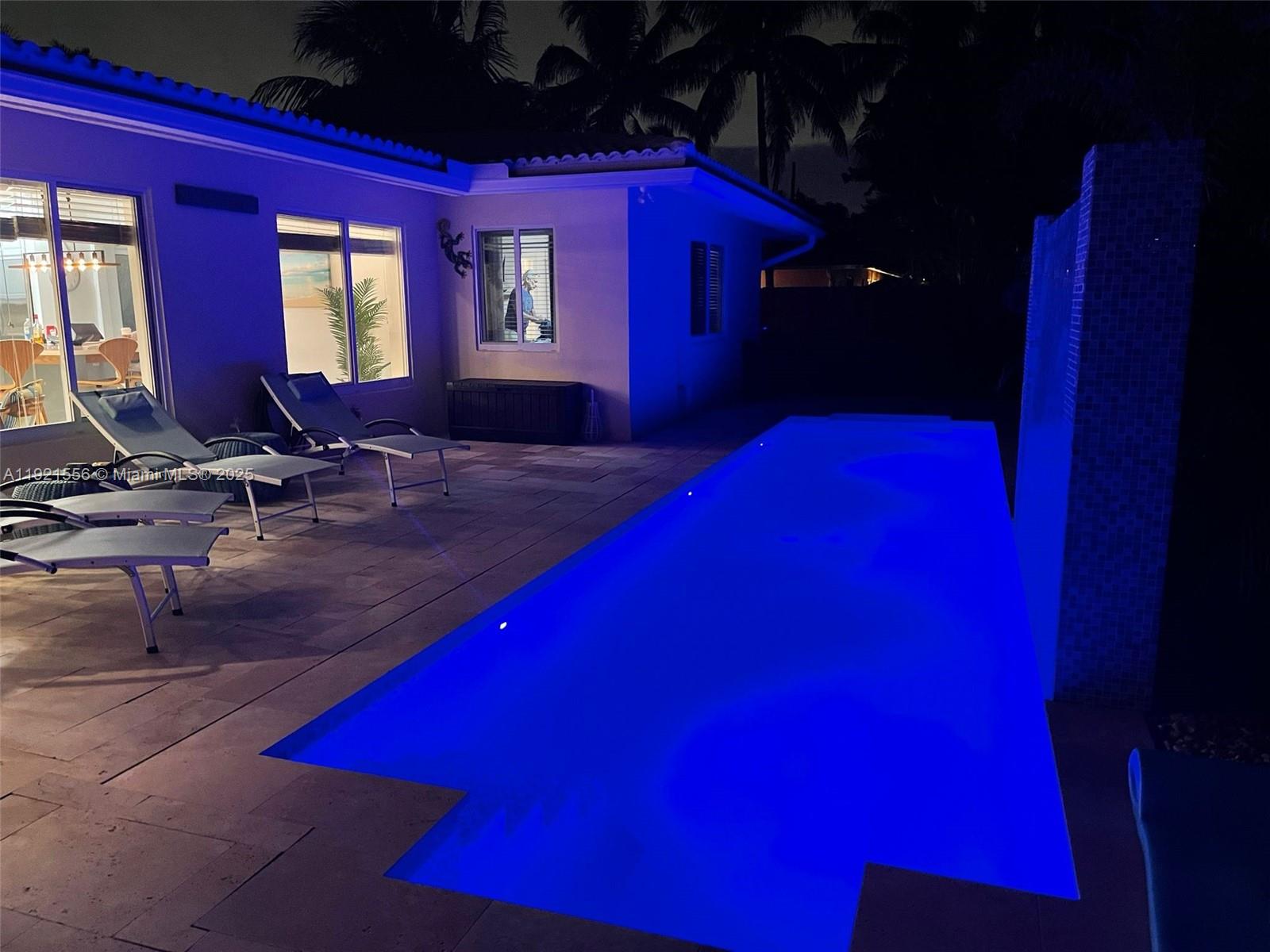 290 Tropic Dr, Lauderdale By The Sea FL 33308