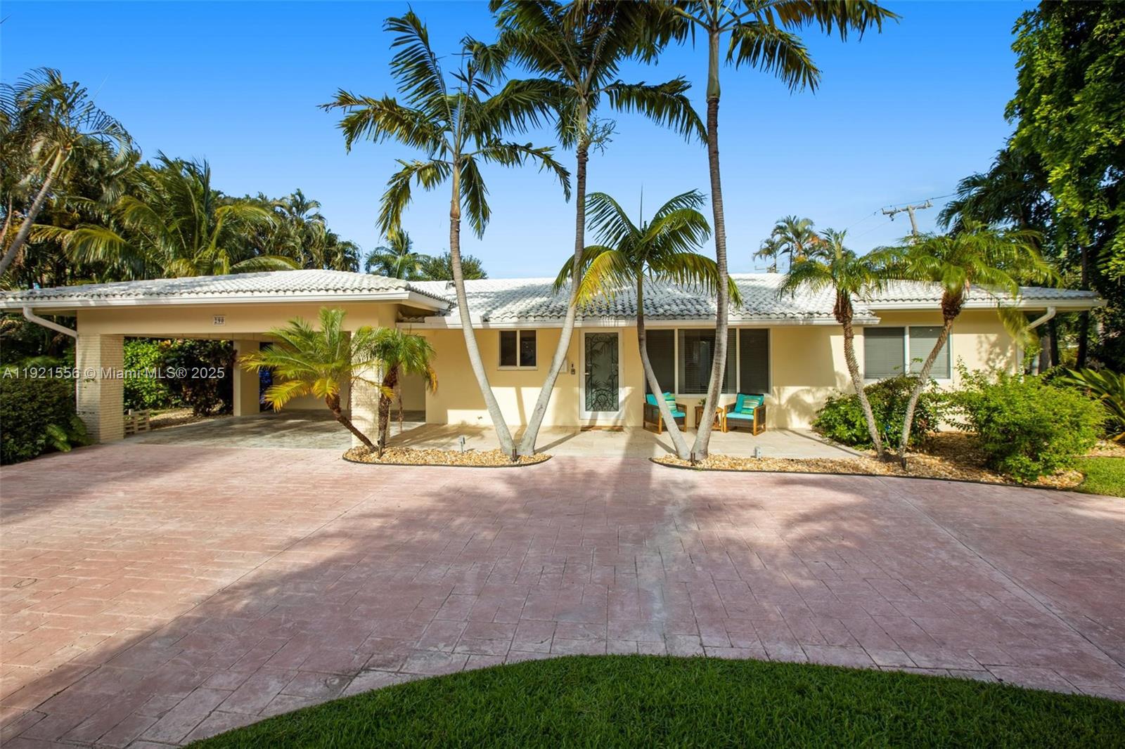 290 Tropic Dr, Lauderdale By The Sea FL 33308