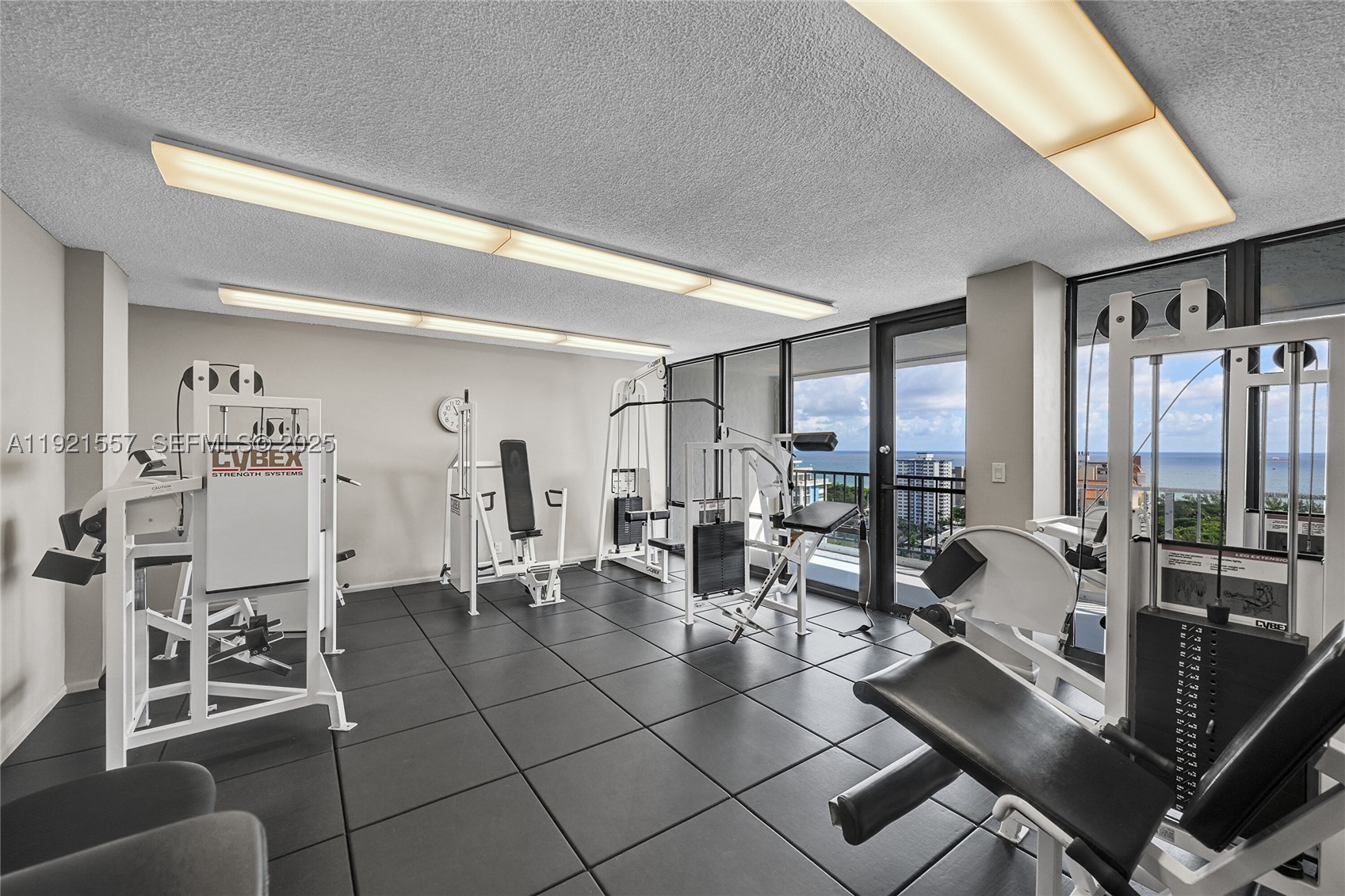 936 Intracoastal Dr #15H, Fort Lauderdale FL 33304