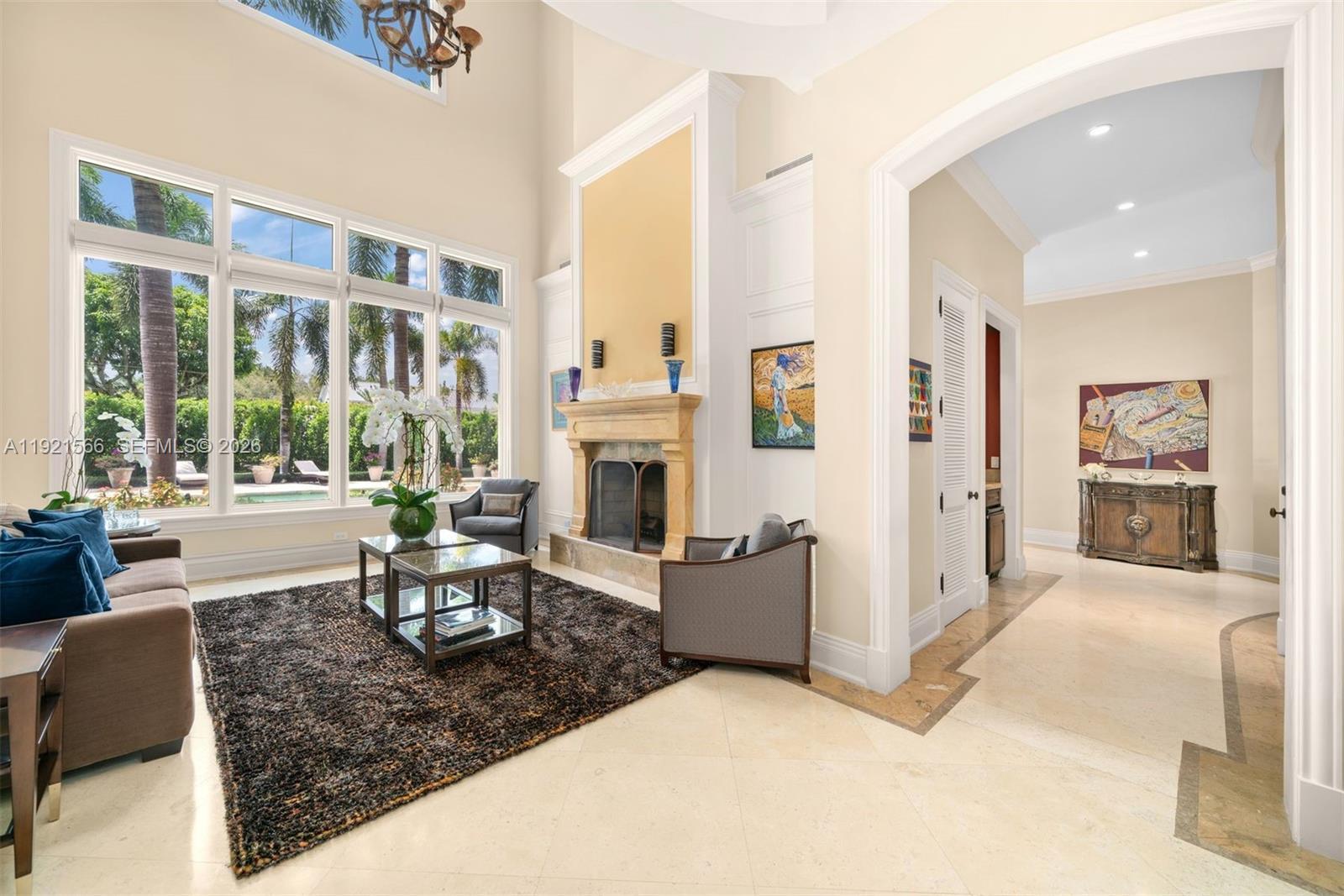 8010 Ponce De Leon Rd, Miami FL 33143