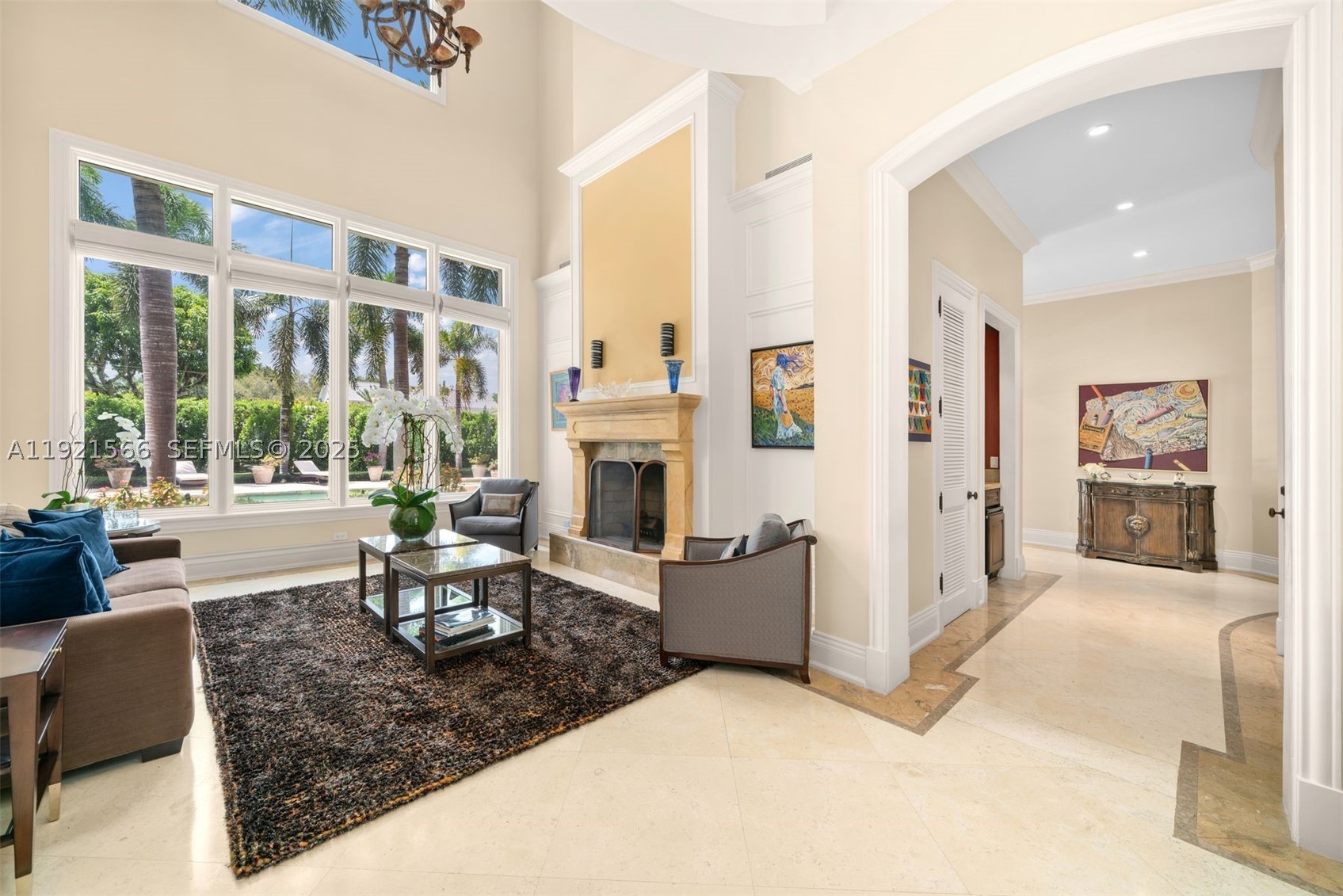 8010 Ponce De Leon Rd, Miami FL 33143
