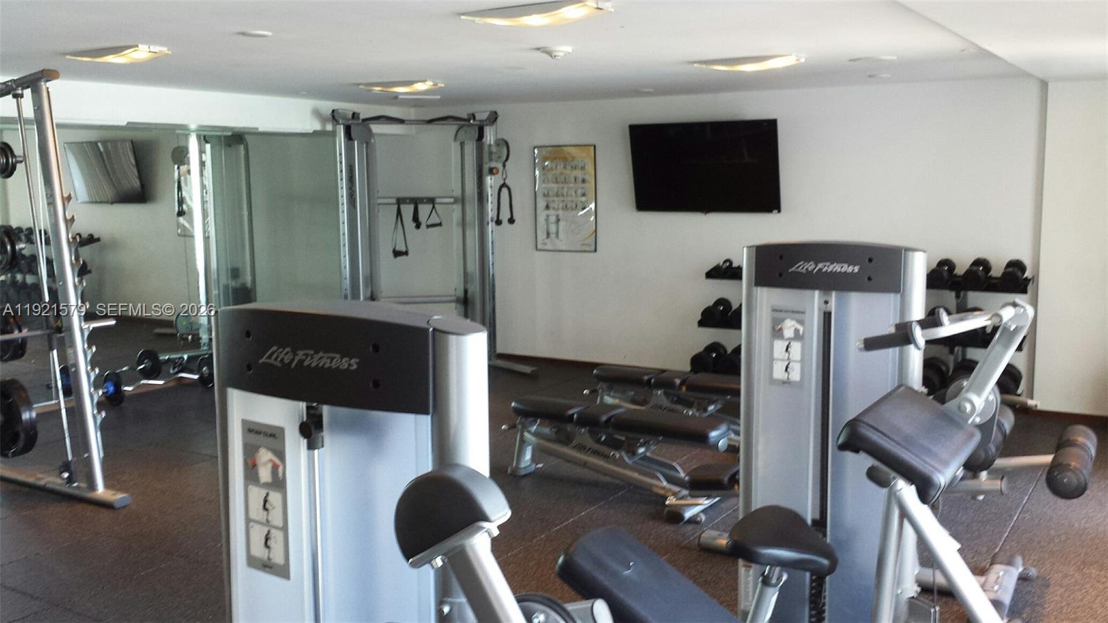 325 S Biscayne Blvd #1420, Miami FL 33131