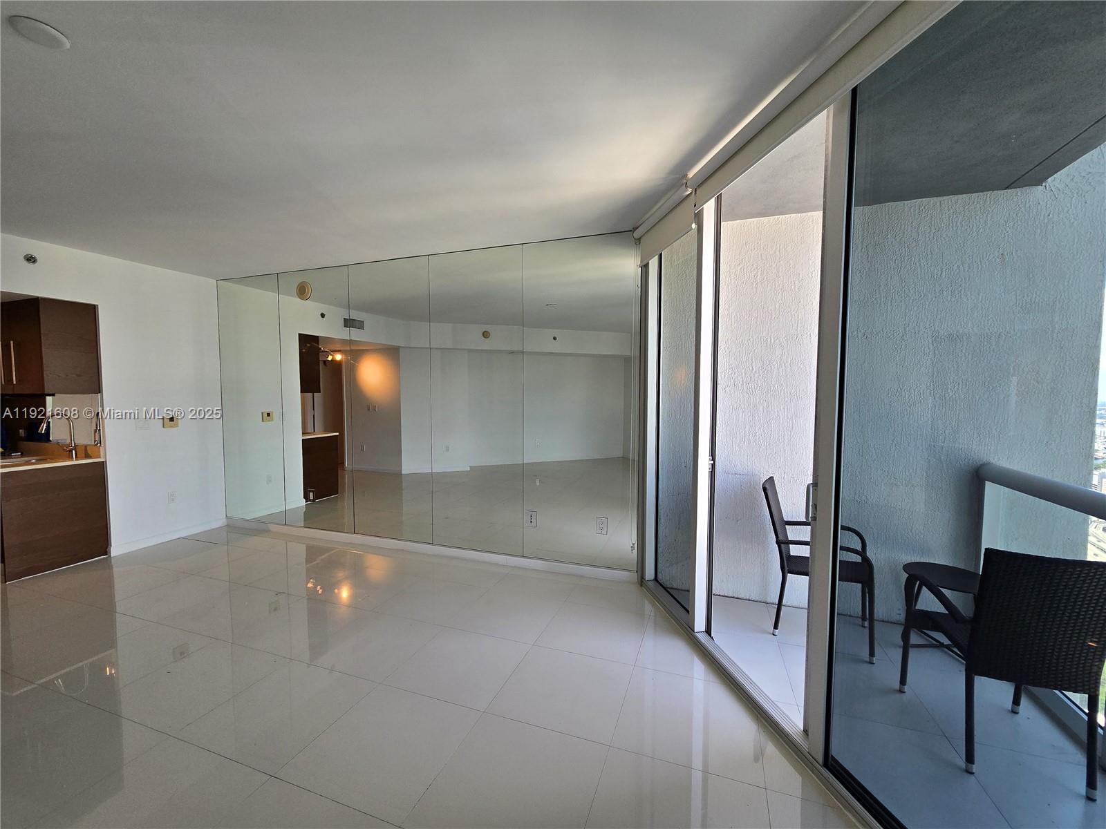 475 Brickell Ave #4908, Miami FL 33131