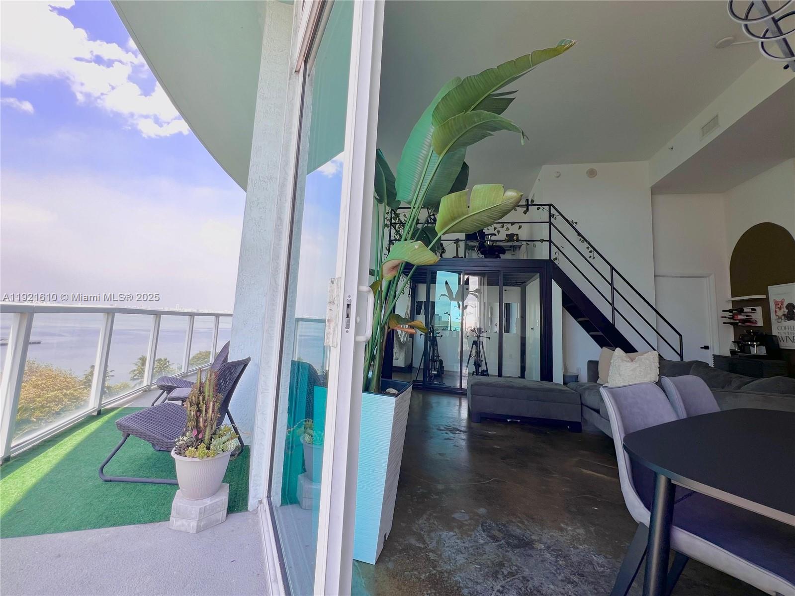 1900 N Bayshore Dr #909, Miami FL 33132