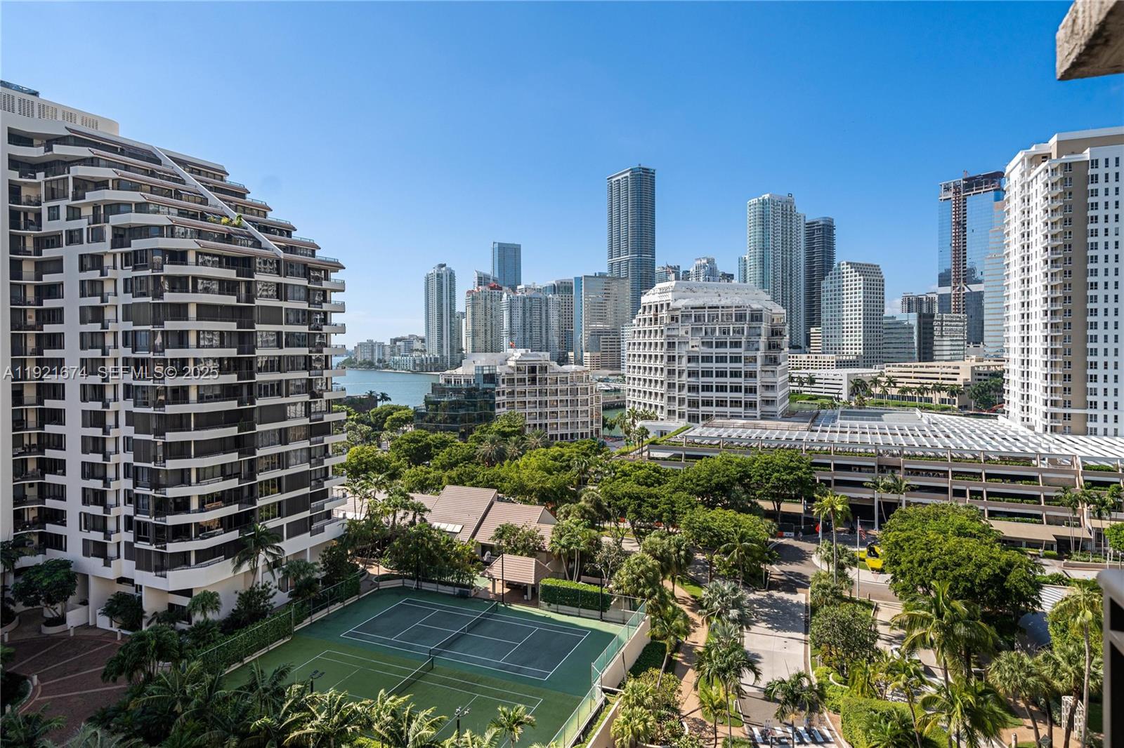 540 Brickell Key Dr #1411, Miami FL 33131