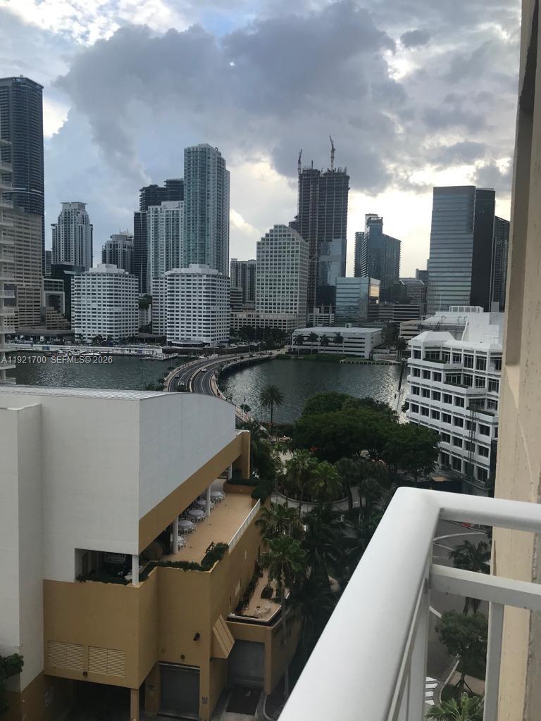 770 Claughton Island Dr #1404, Miami FL 33131