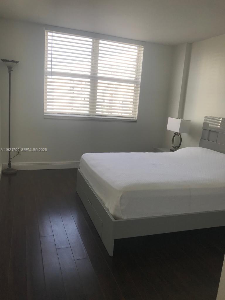 770 Claughton Island Dr #1404, Miami FL 33131