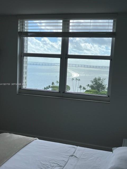 770 Claughton Island Dr #1404, Miami FL 33131
